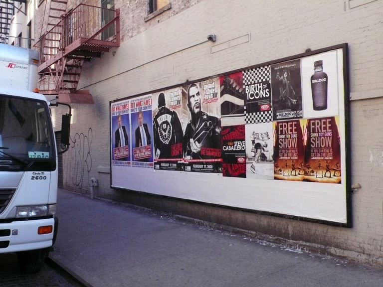 photo by PublicAdCampaign