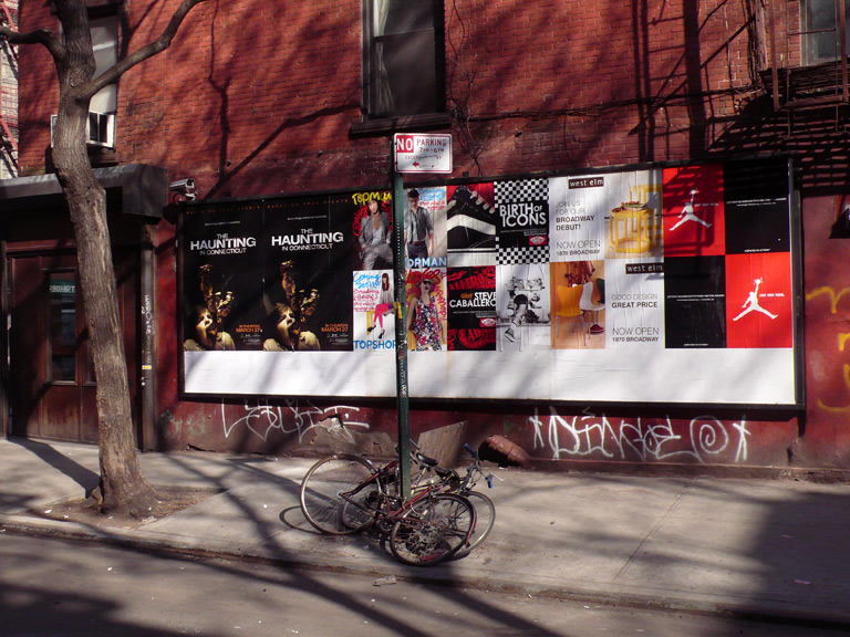 photo by PublicAdCampaign